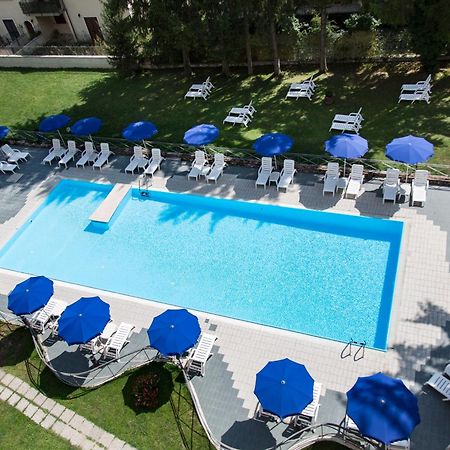 Grand Hotel Del Parco ペスカッセーロリ エクステリア 写真