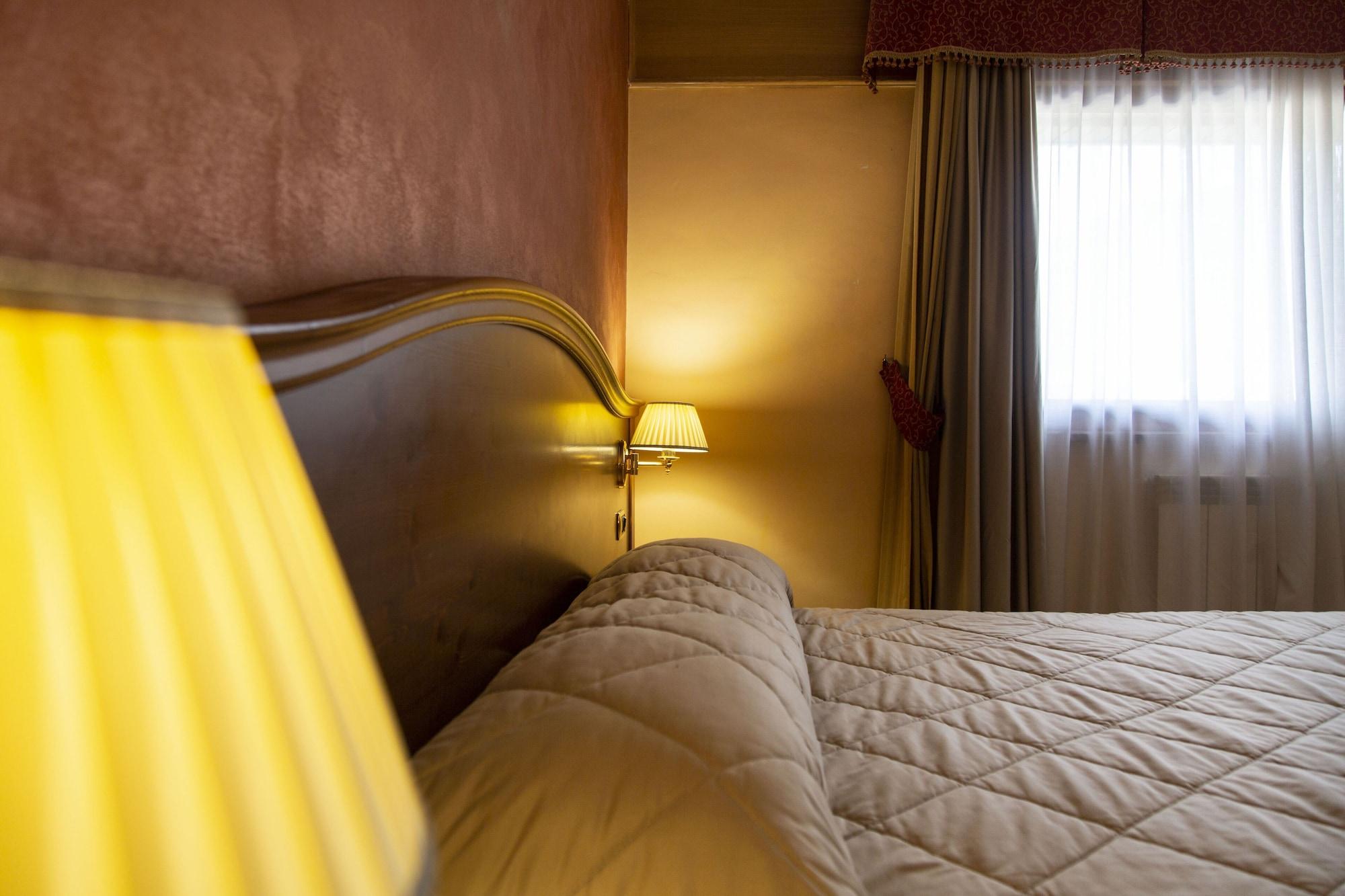 Grand Hotel Del Parco ペスカッセーロリ エクステリア 写真