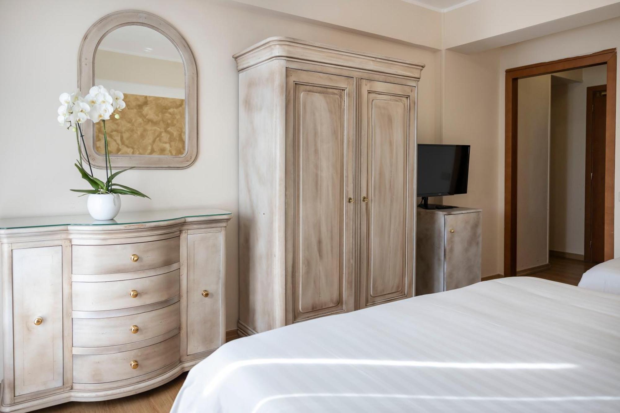 Grand Hotel Del Parco ペスカッセーロリ 部屋 写真