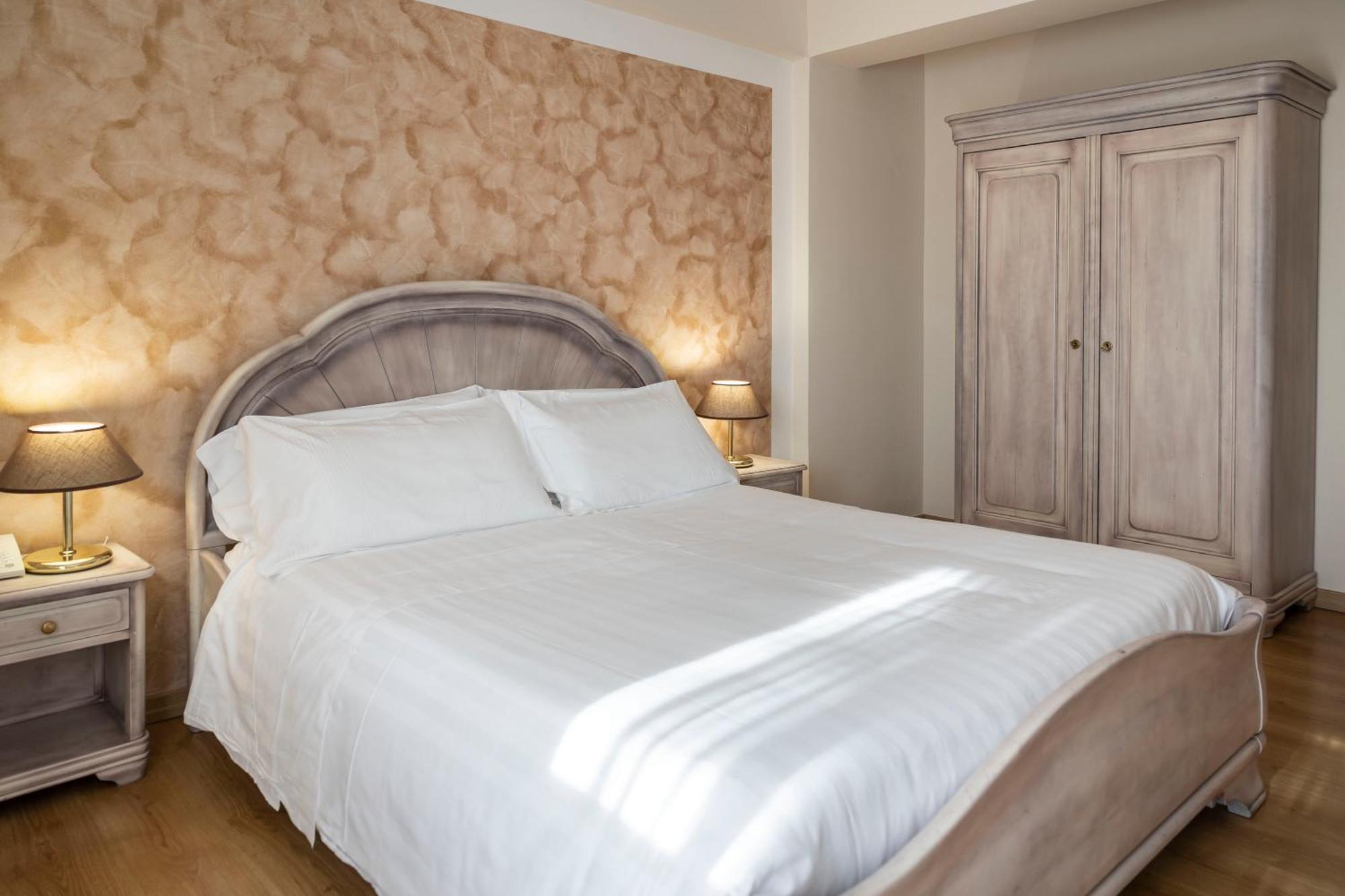 Grand Hotel Del Parco ペスカッセーロリ 部屋 写真