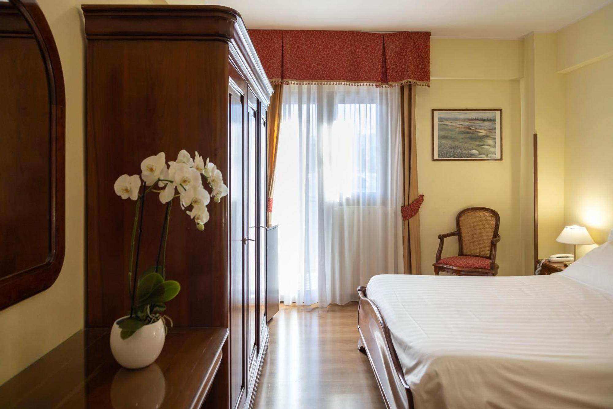 Grand Hotel Del Parco ペスカッセーロリ 部屋 写真